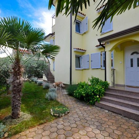Ferienwohnung Fuer 2 Personen 30 M2 In Novigrad, Istrien Karpinjan Dış mekan fotoğraf