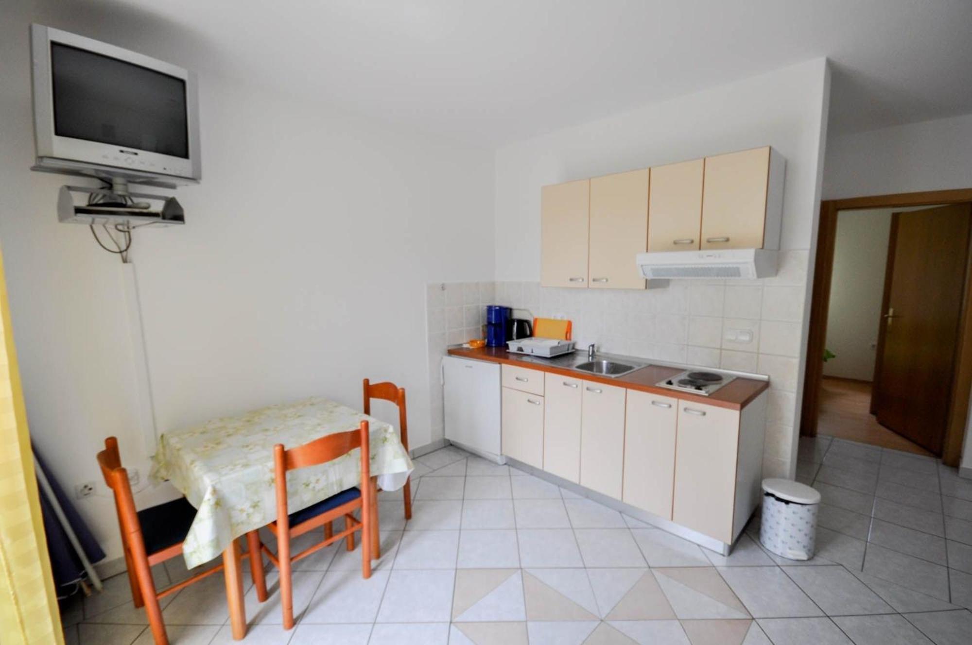 Ferienwohnung Fuer 2 Personen 30 M2 In Novigrad, Istrien Karpinjan Dış mekan fotoğraf